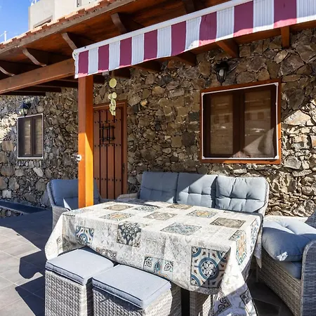 Home2book Valley Views & Private Terrace *